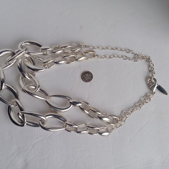 Eye Catching Signed Chico's Hollow Chain Necklace - Picture 2 of 2